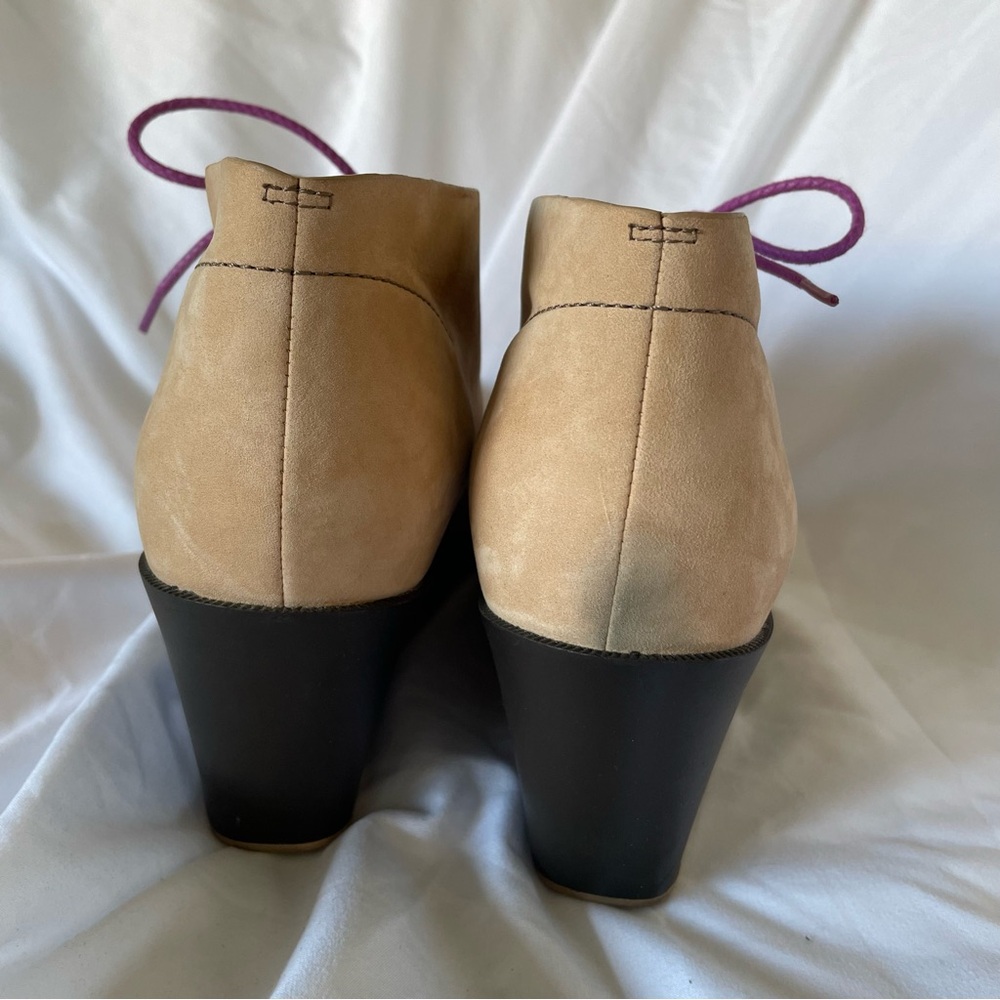 Cole Haan Leather Wedge Ankle Britt Boots Booties Tan Beige Black Nike Air Soles - Picture 6 of 8